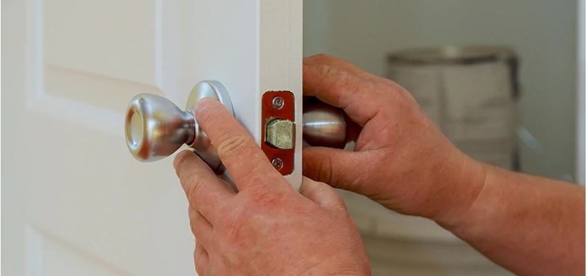 AAA Locksmiths For lock Replacement in Ontario, California